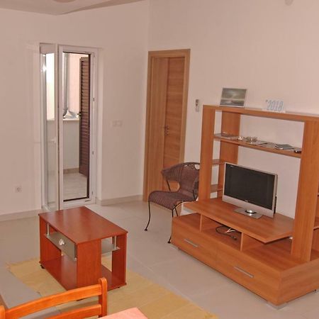 Apartment Urem Biograd Na Moru Exterior photo