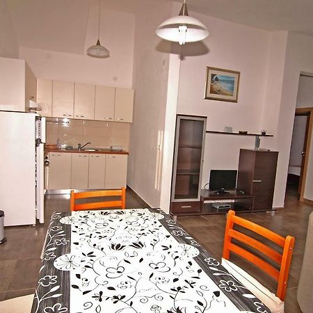 Apartment Urem Biograd Na Moru Exterior photo